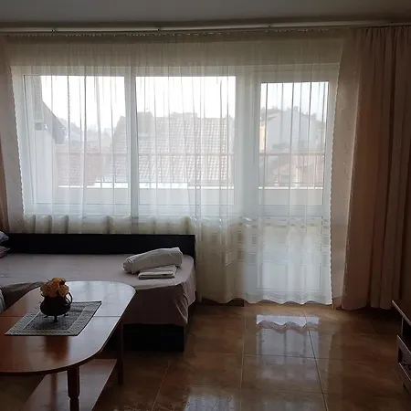 شقة Tashevi *