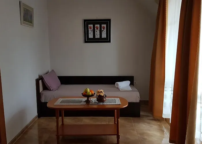 Appartamento Tashevi